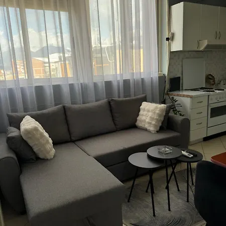 Apartamento Mirela's Center *